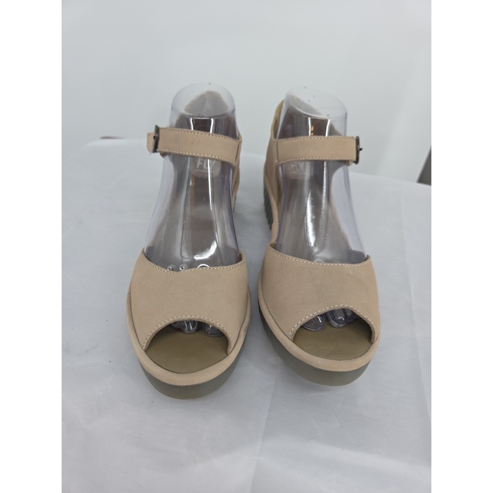 Fly London Women's Lene383Fly Ankle Low Wedge Beige 8 Ankle Strap‎ Sandal